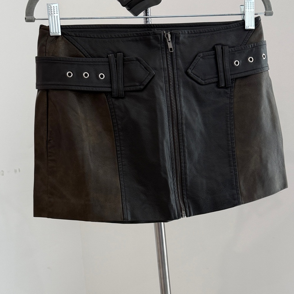 Outcast Stylish Black and Brown Women's Skirt